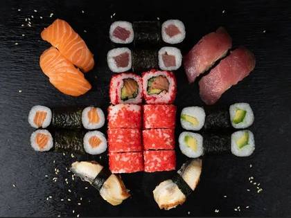 N17. Sushi set 32ks