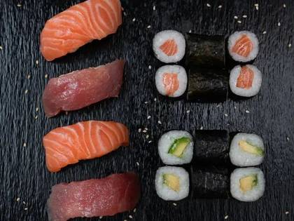 N7. Sushi set 16ks