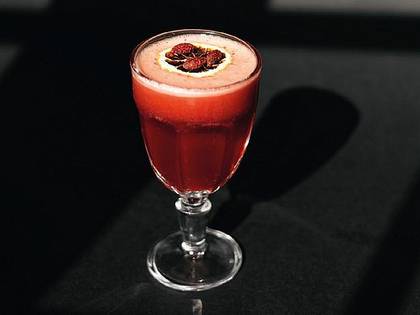 Cornelian Cherry Tea