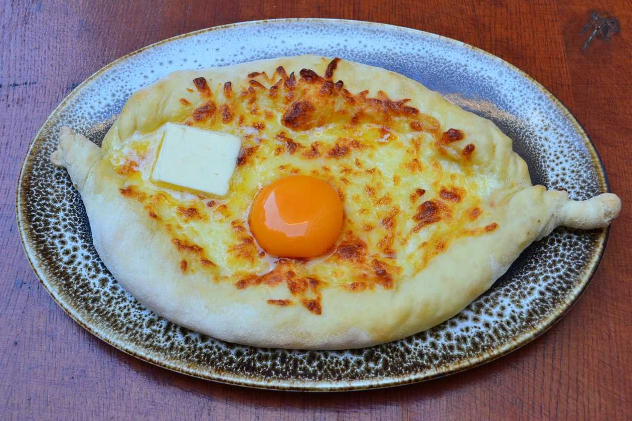 Khachapuri