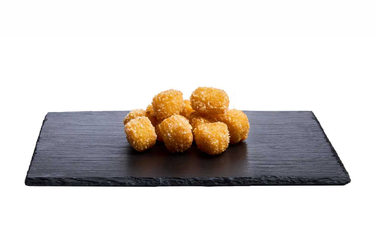 8. Čederio užkandis su jalapenais