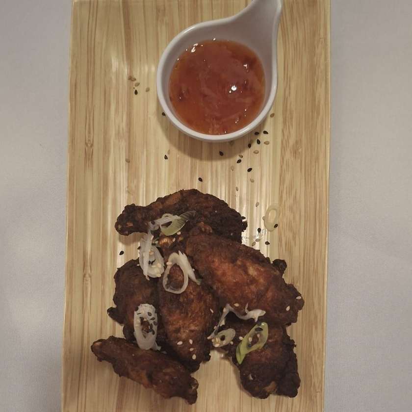 Chicken Wings with Sweet Chili Sauce
