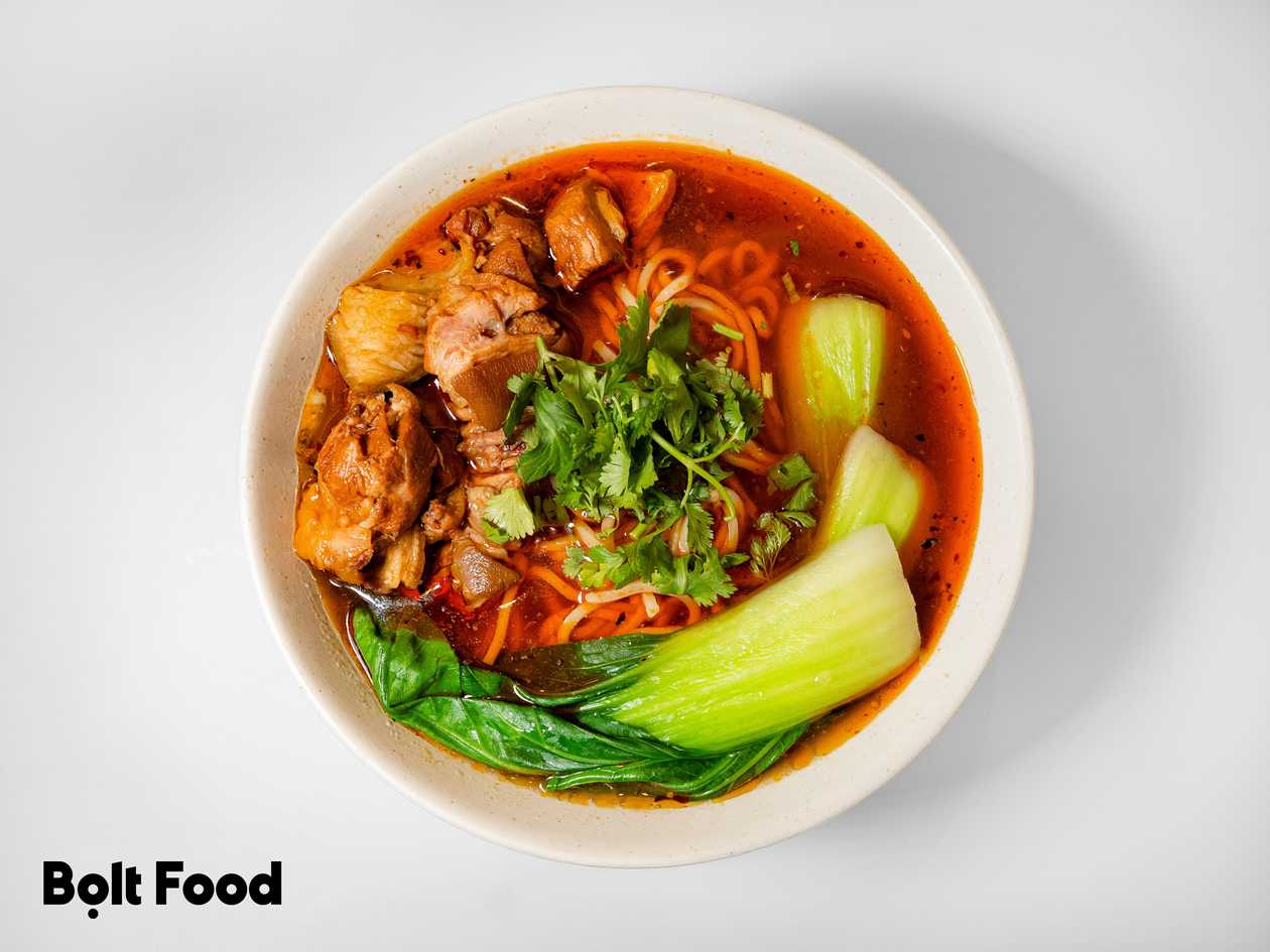 B2 Pork Knuckle Noodle