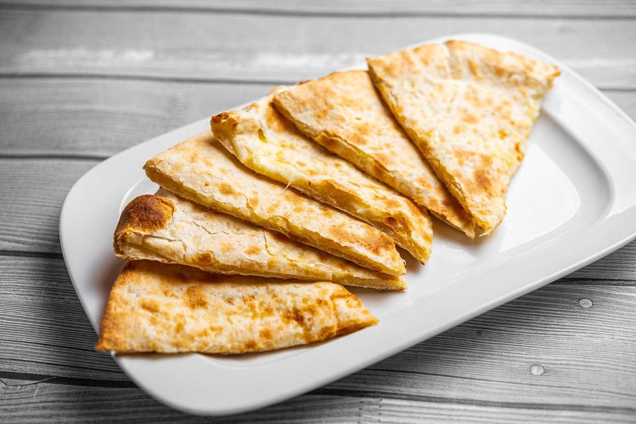 Garlic Cheese Naan