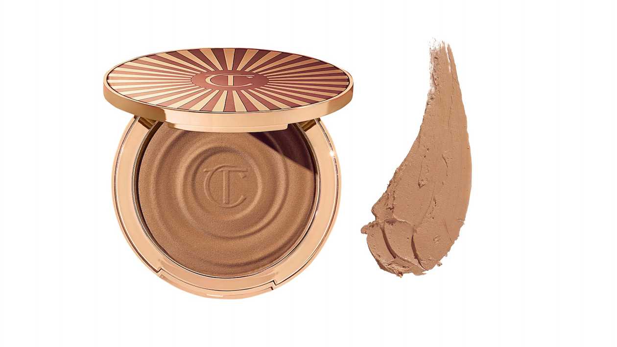 CHARLOTTE TILBURY  SUN KISSED GLOW BRONZER 1 FAIR  5056446609326