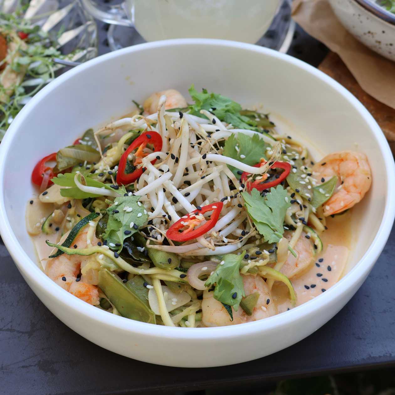 ZUCCHINI TOM-YUM SPAGHETTI WITH SHRIMPS