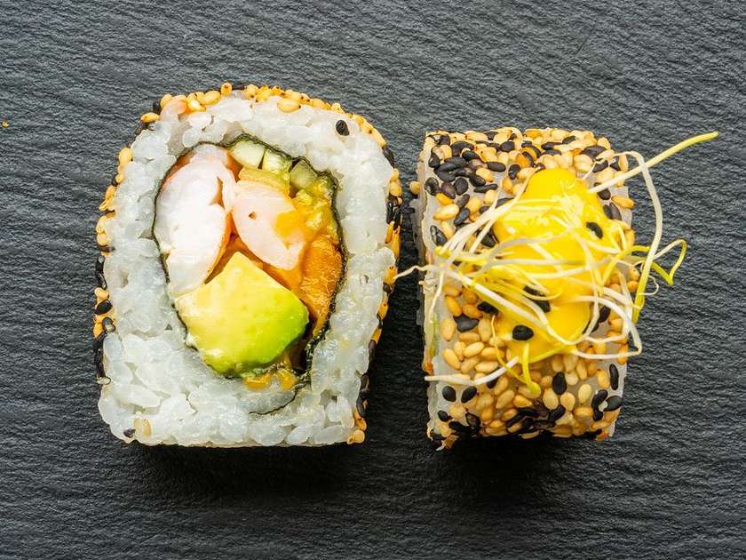 Ebi mango roll 8 Pcs