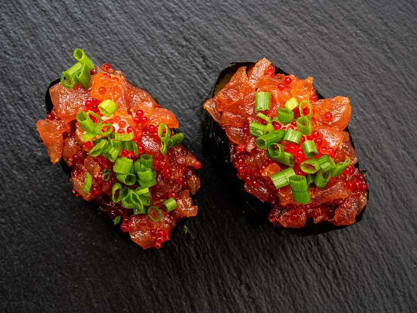 Spicy Tuna Gunkan 2 Pcs