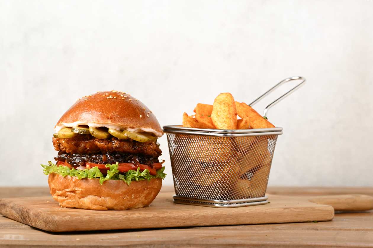 Crunch and Jam Burger