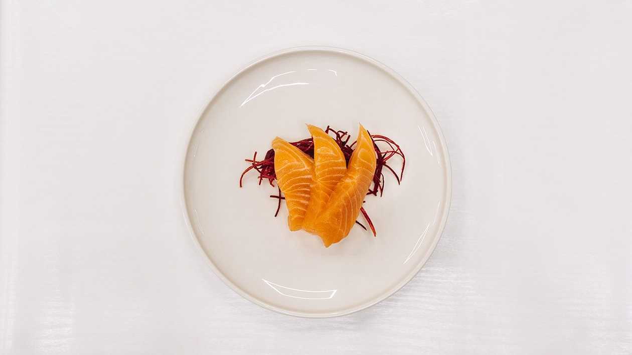 Salmon Sashimi 3 pcs