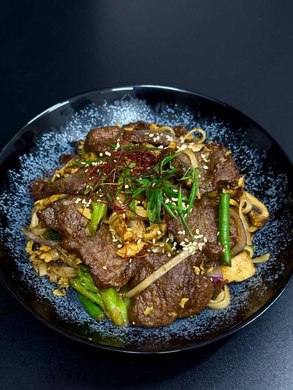 Udon noodles with veal 390g
