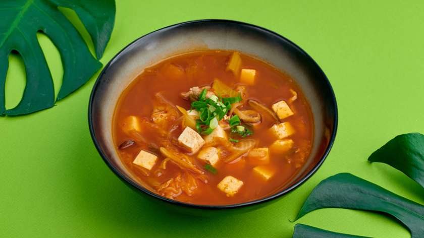 Zupa Kimchi z Wieprzowiną
