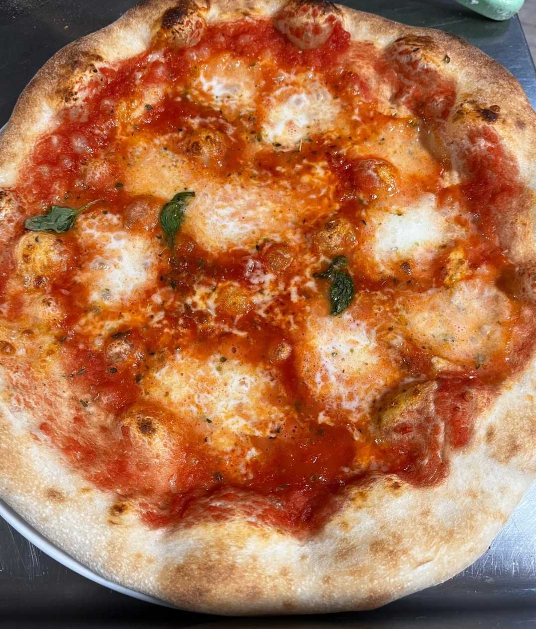 Pizza Margherita con Bufala