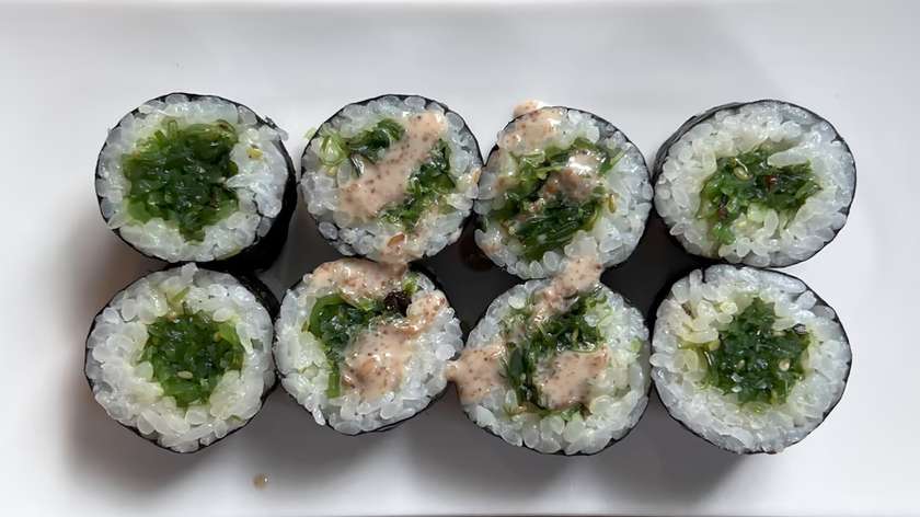 Wakame maki
