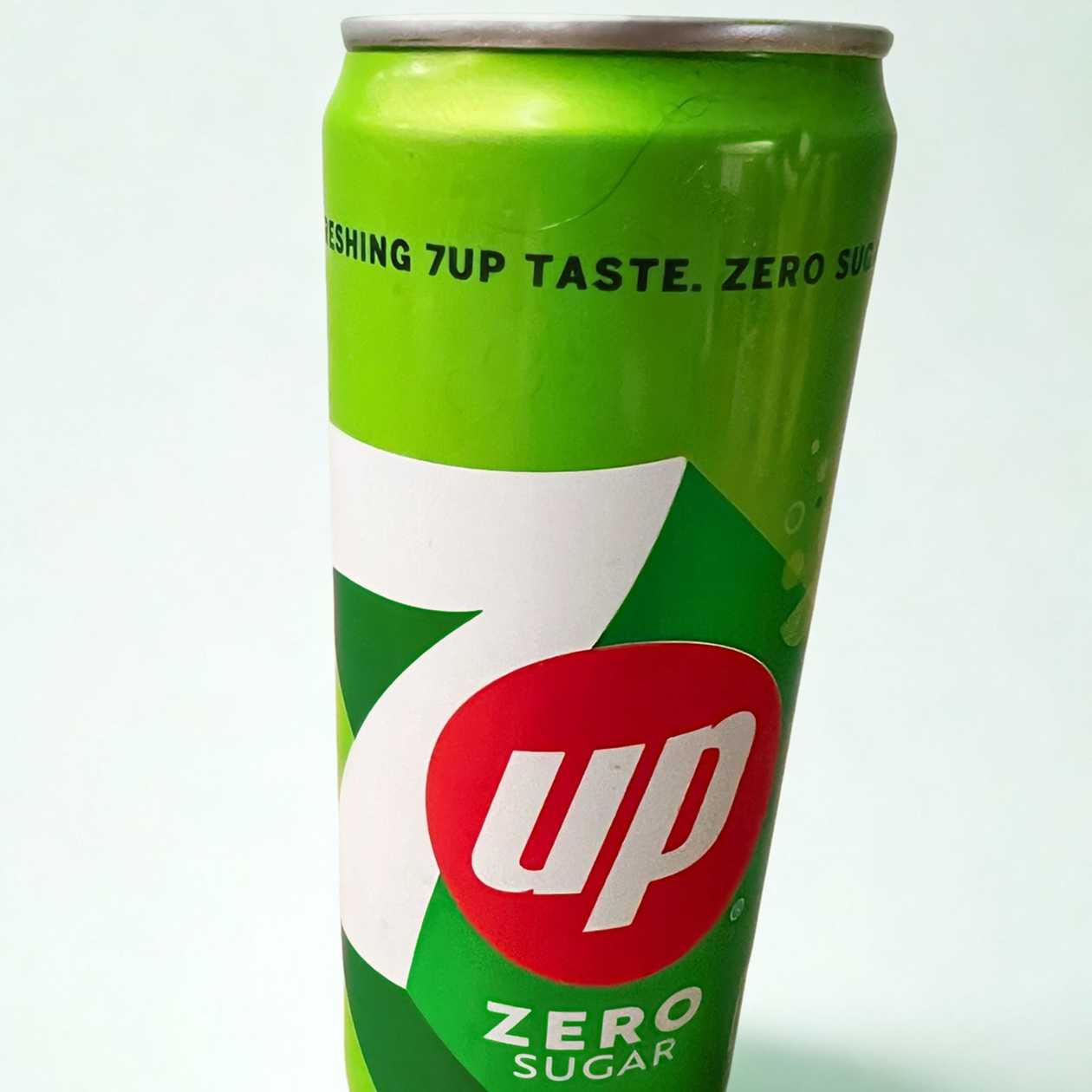 0,33l 7UP
