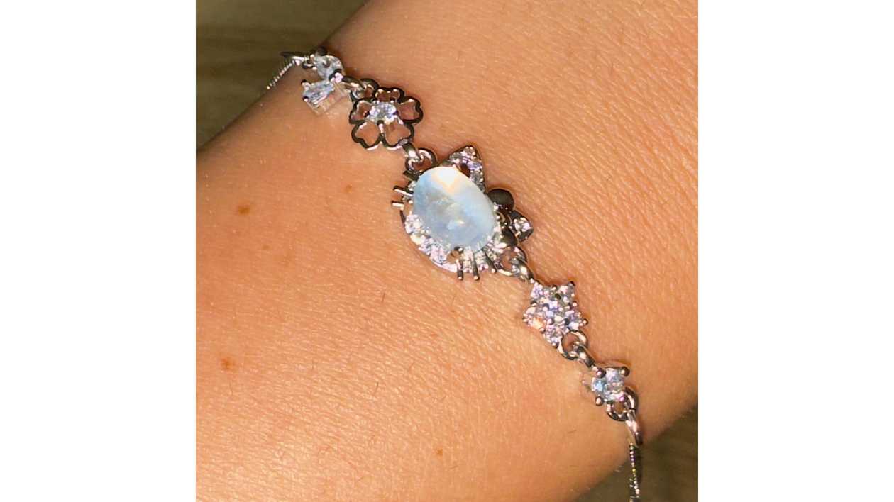 🌙Moonstone Hello Kitty Bracelet🐱