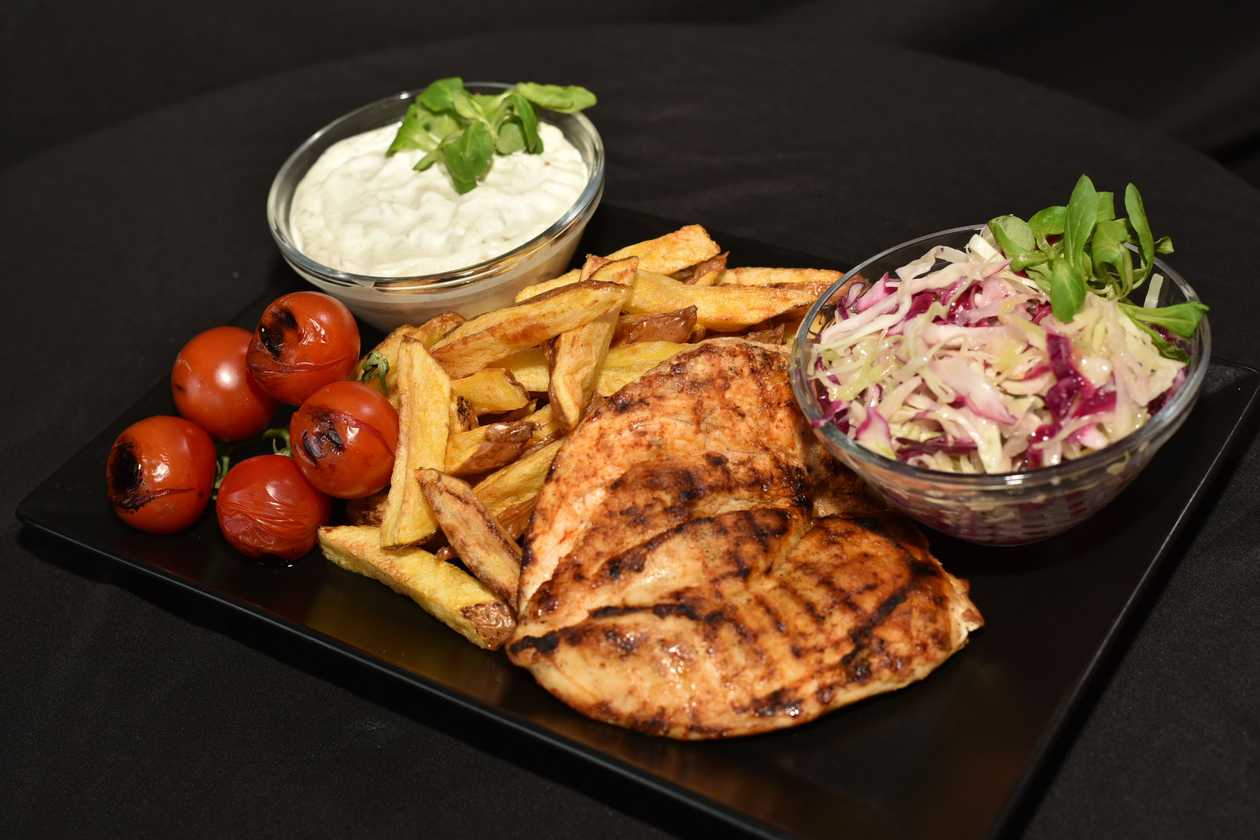 Meniu piept de pui la gratar 450g