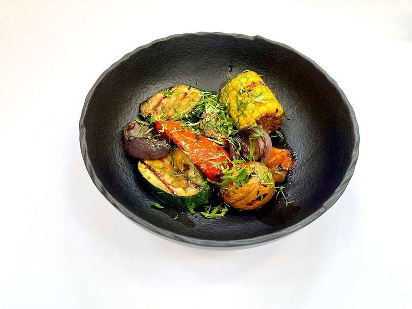 Grilled vegetables in oriental marinade