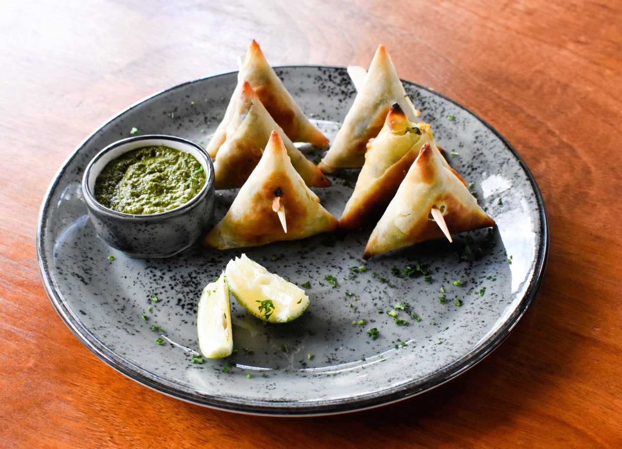 Beef Samosa - 6pcs