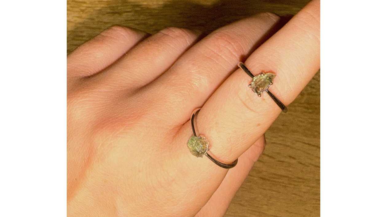 💚Moldavite ~ Portal of Transformation✨🧙‍♀️