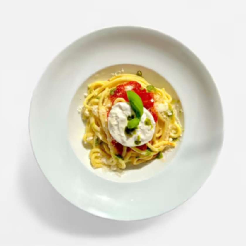 Spaghetti Burrata e Pomodoro