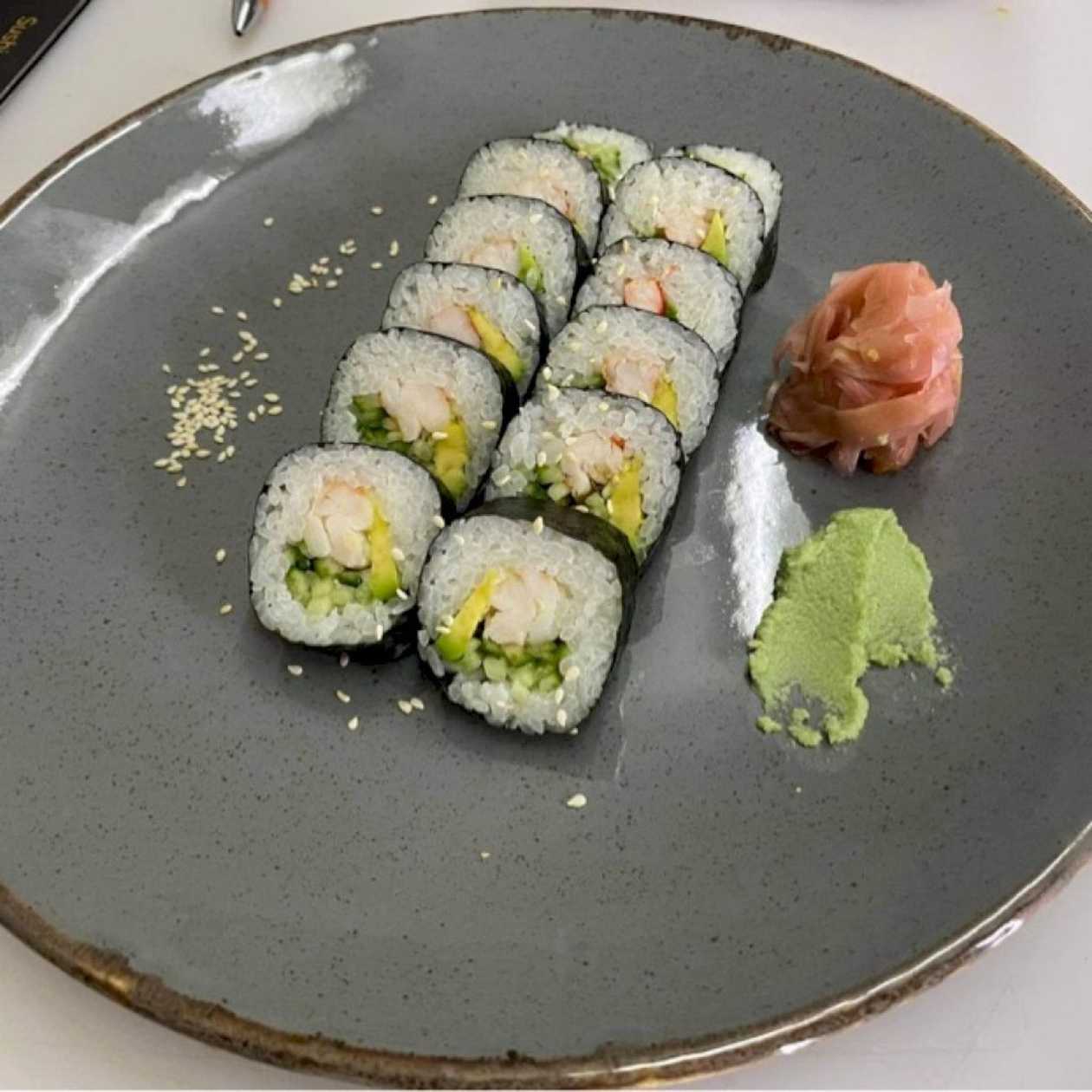 Futomaki Shrimp 12pcs