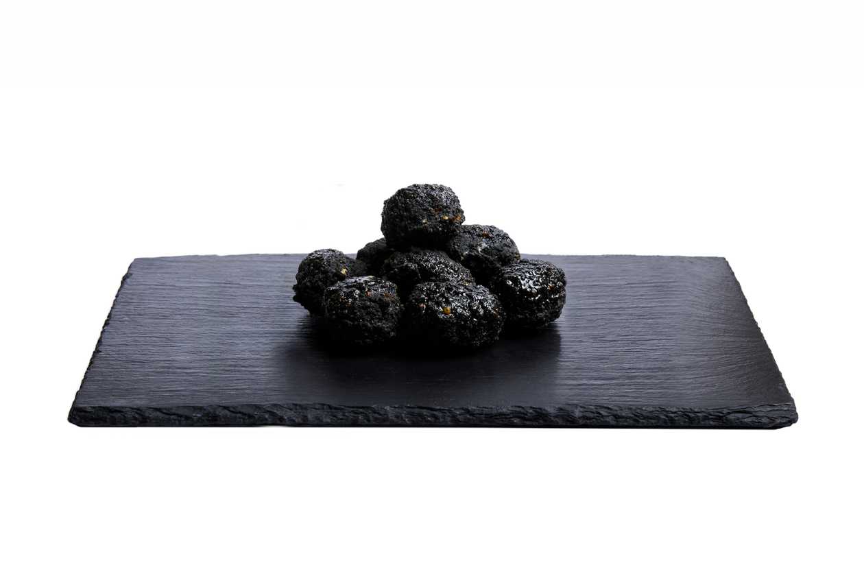 7. Čederio užkandis black