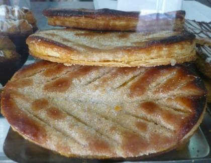 Grapevine Cake