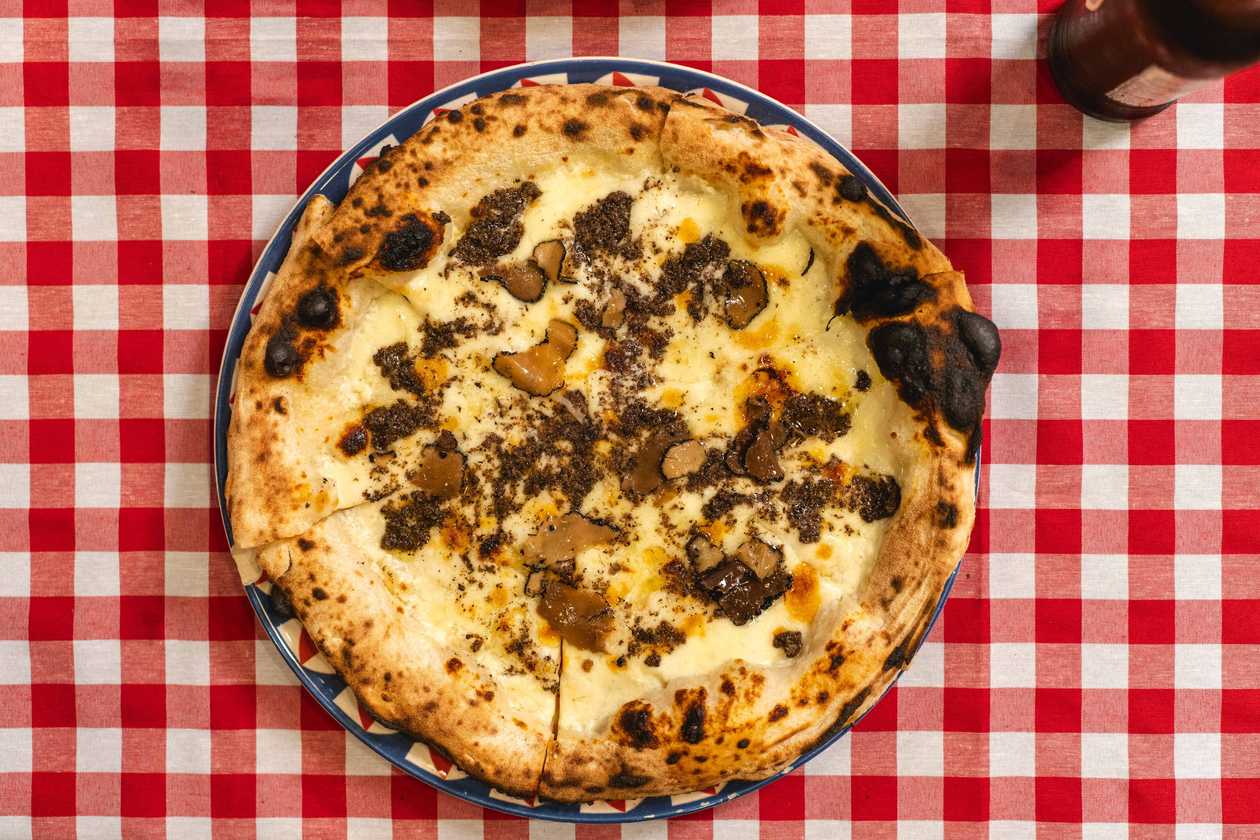 Pizza Bianca con tartufo
