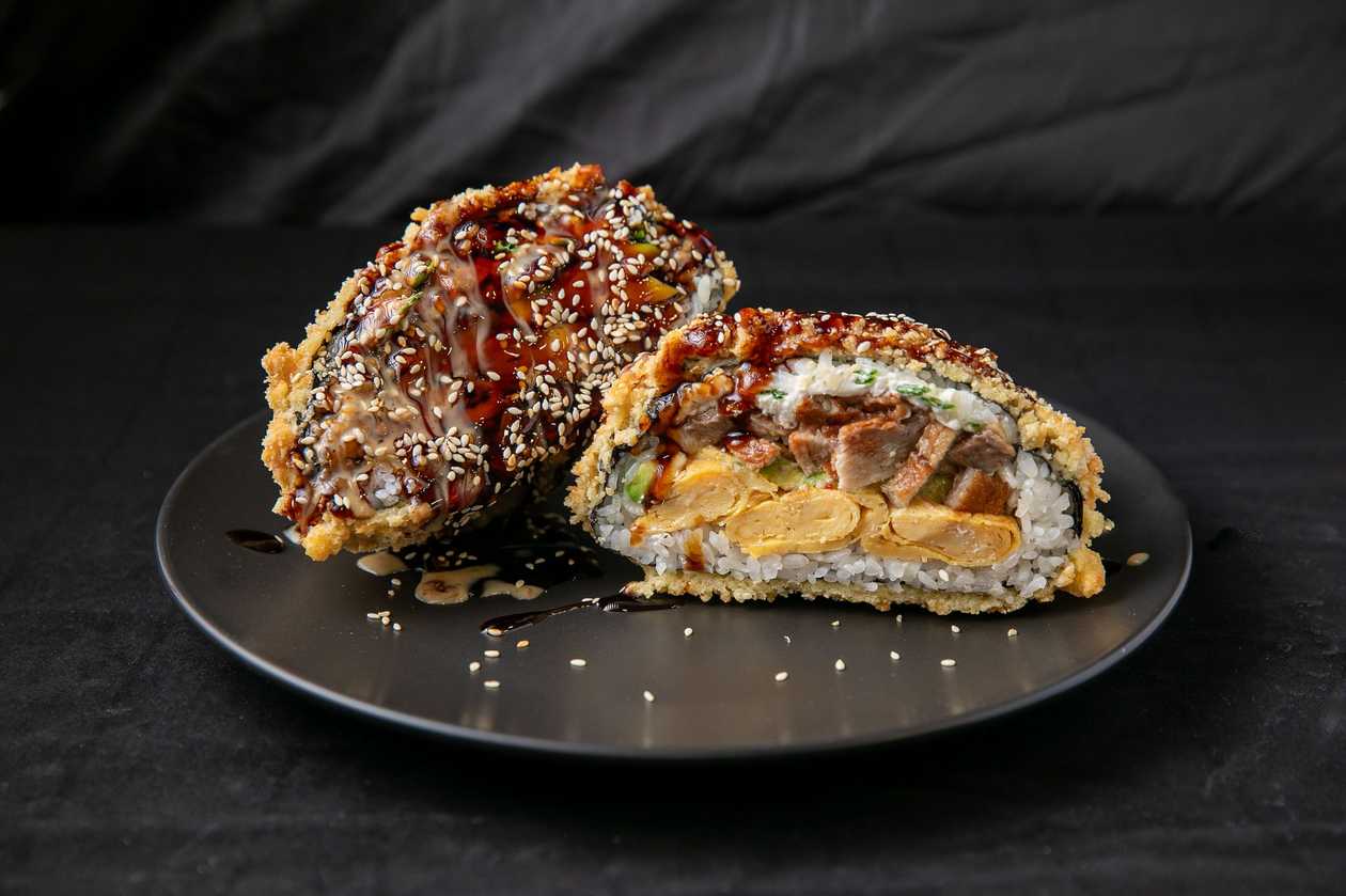 Sushi - burger z węgorzem