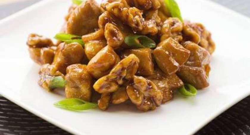 Jollof Rice with Chicken Sauce