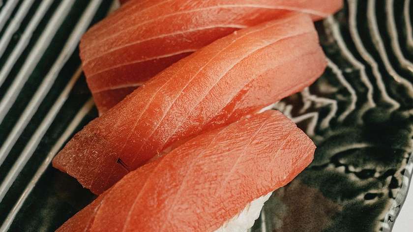 Maguro nigiri/tuňák