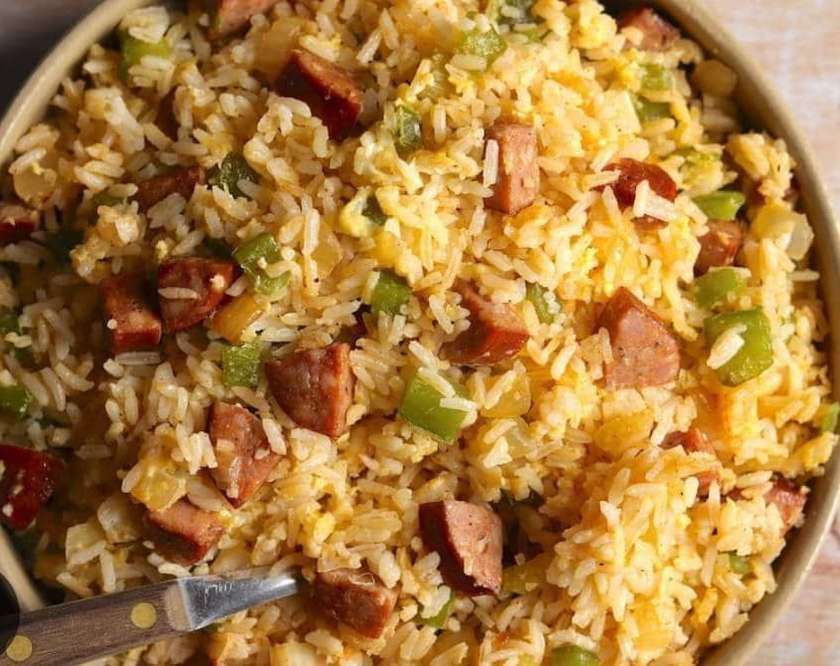 Sausage Rice with Chicken Sauce