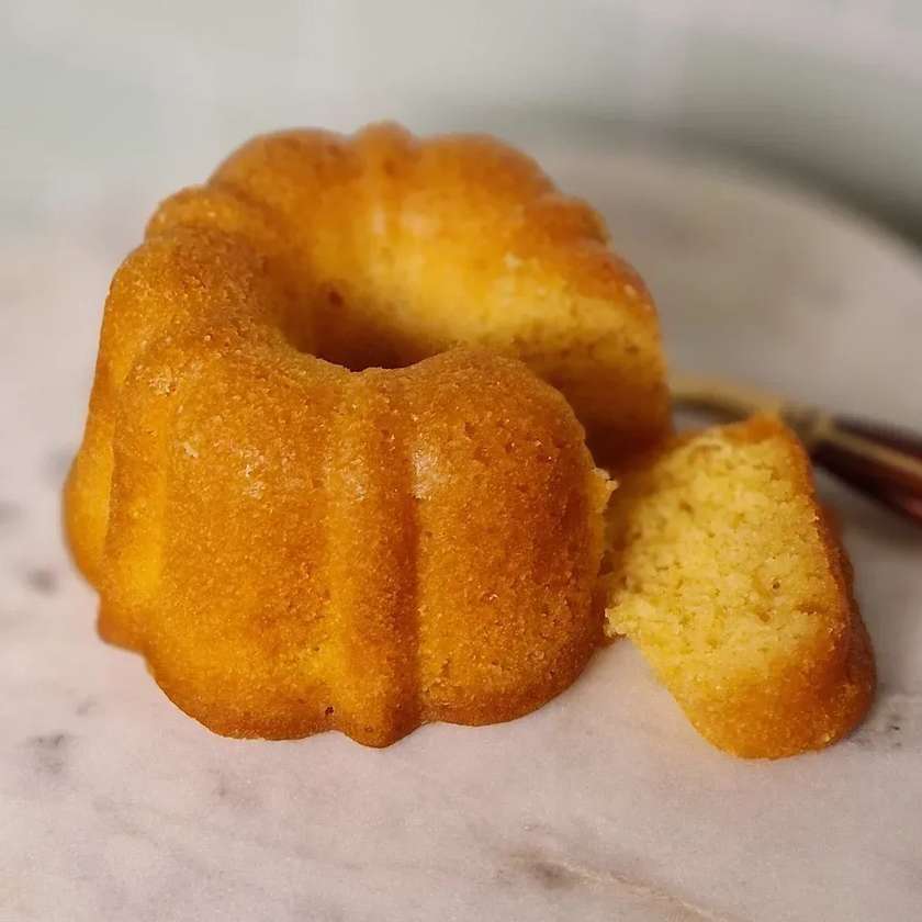 Aphro Rum Cake