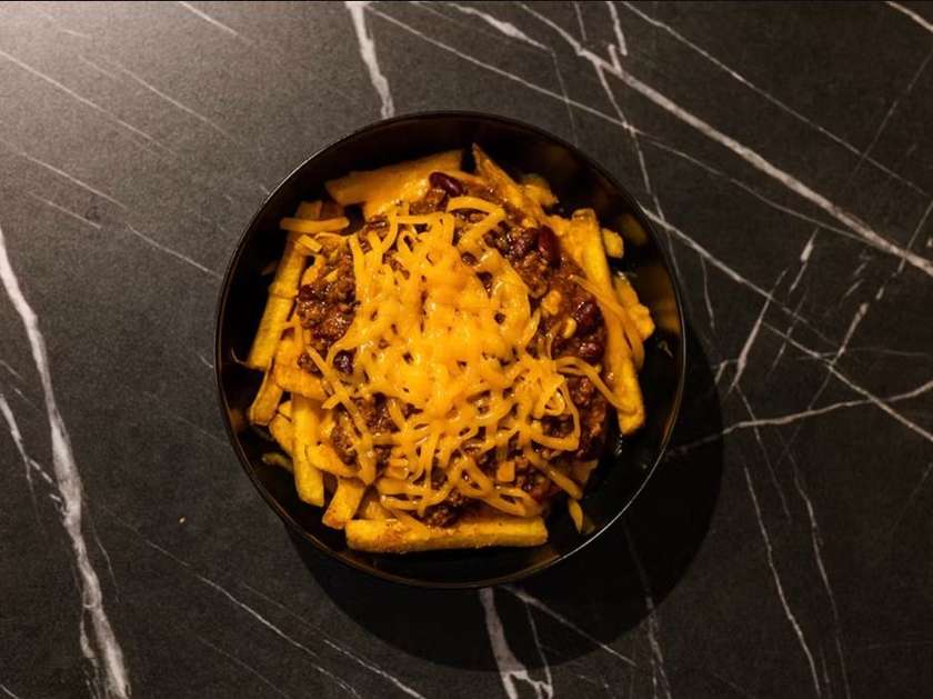 LOADED FRIES Chilli con carne