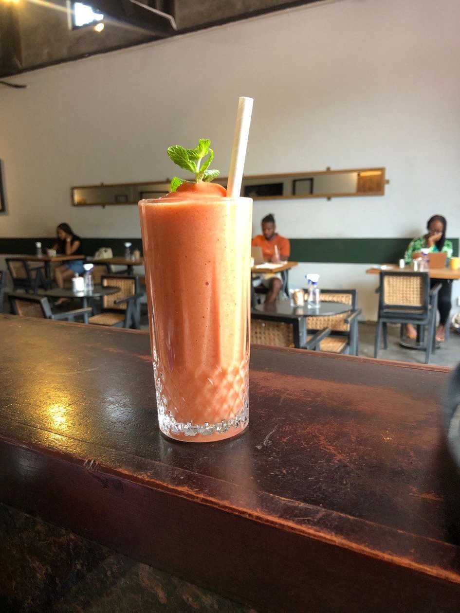 Mango Banana Smoothie