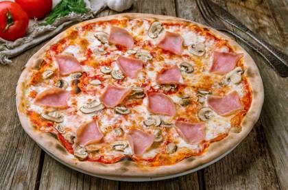 Pizza Lá Reine