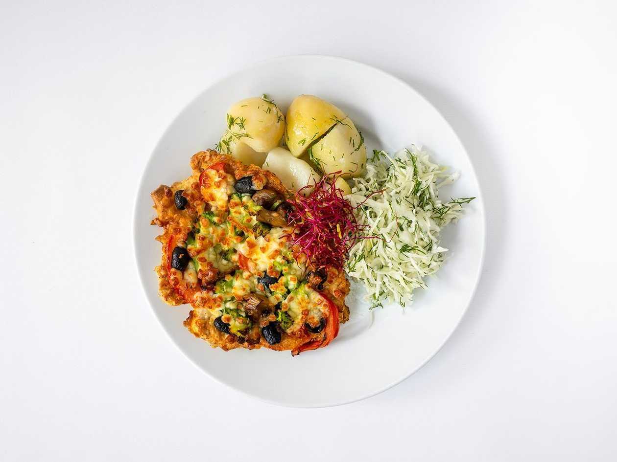 Spicy meat mix with vegetables