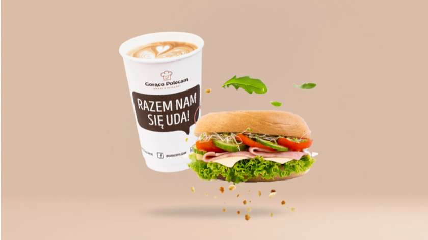 Bajgiel z szynką i serem + kawa