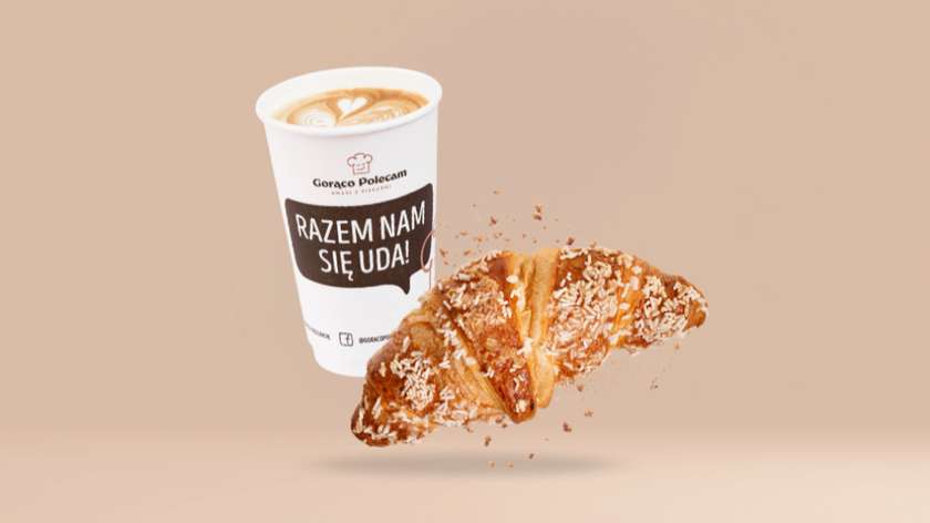 Croissant z cytrynowym kremem patissiere + kawa