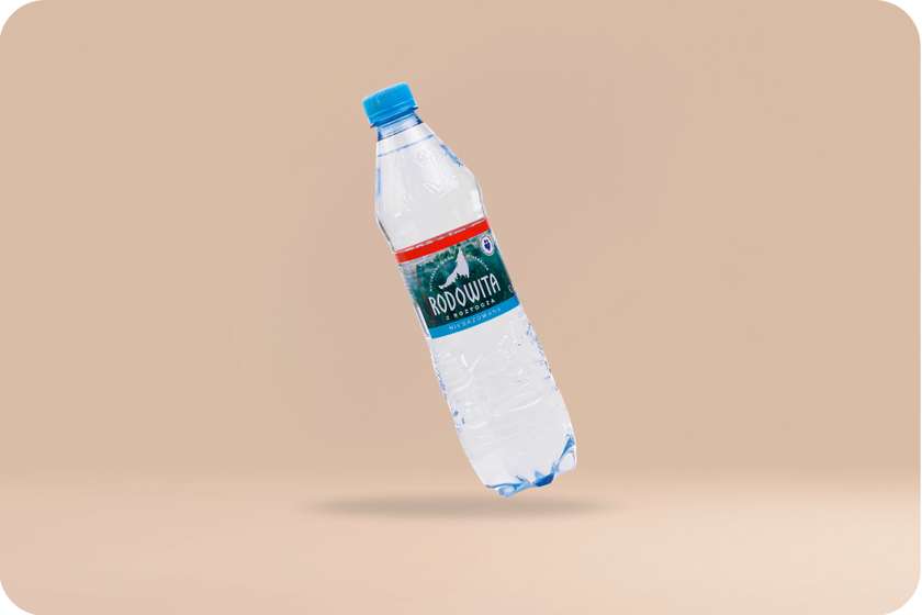 Woda niegazowana 1L