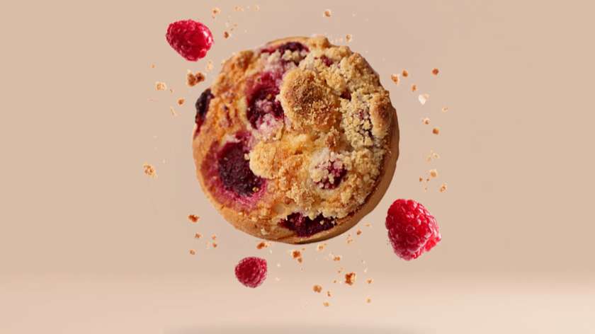 Tartaletka z malinami i kruszonką