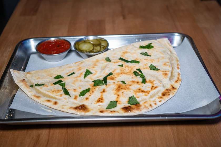 Czeburek Grill Mozzarella + Bryndza + Estragon