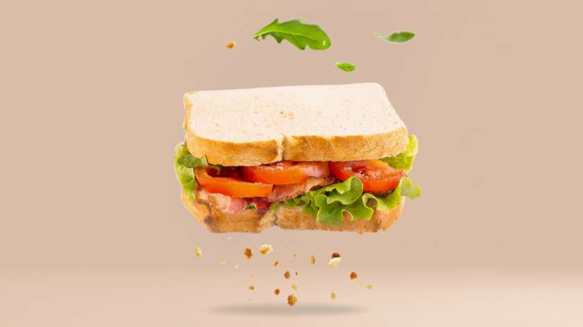 Tost na zakwasie BLT