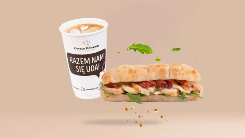 Schiacciata z kurczakiem i mozzarellą + kawa