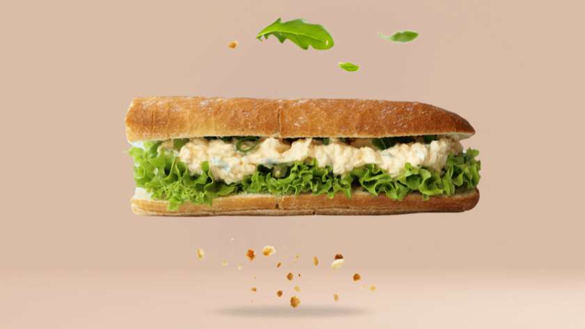 Bagietka z pastą jajeczną