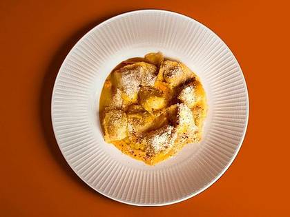 CAPELLETTI WITH SALMON