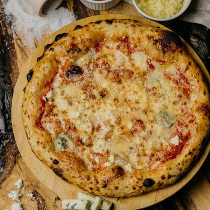 Pizza Quattro Formaggi Mare