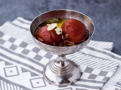 GULAB JAMUN