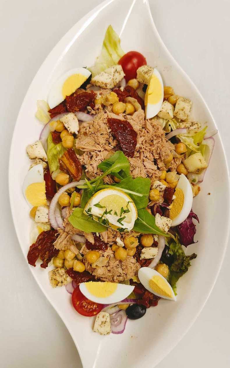 Tuna & Goat's Cheese Salad